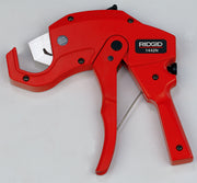 RIDGID RC-1625 Ratchet Action Plastic Pipe & Tubing Cutter – product view | 23498