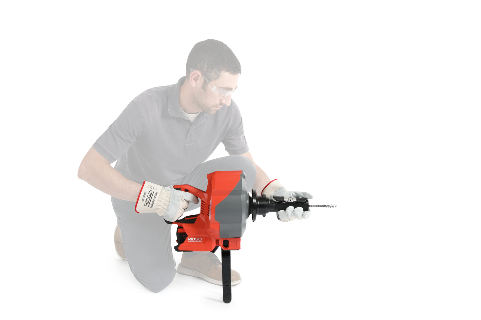 RIDGID K-46 Cordless SinkSnake™ with 5/16" x 25' IC Cable, 18V 2.5Ah Battery & Charger, UK Plug – product view | 78088