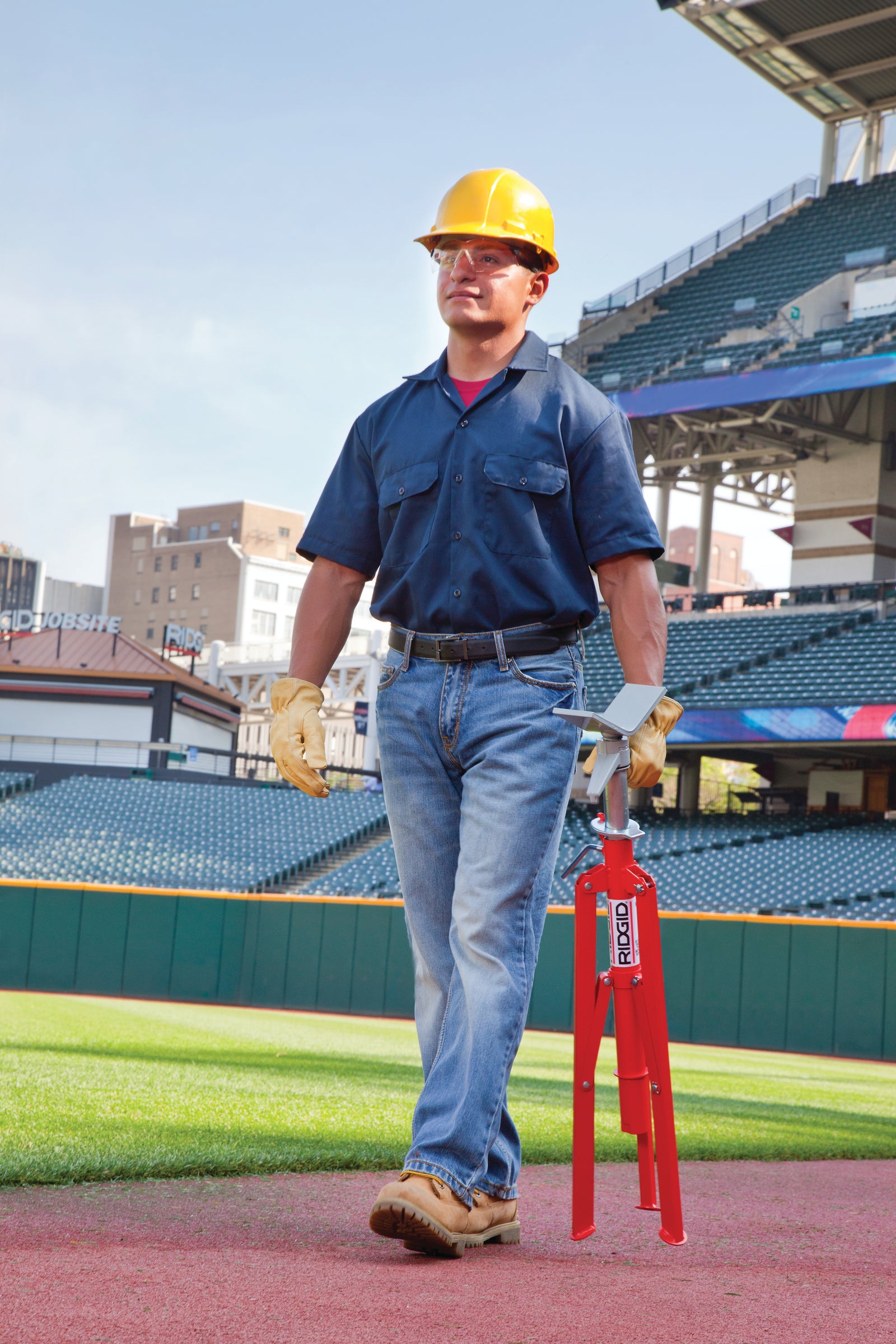 RIDGID VJ-99 28" - 52" V-Head High Pipe Stand – product view | 56662