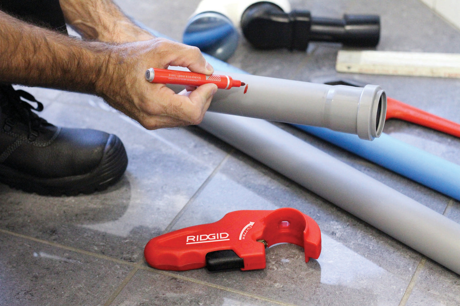 RIDGID Plastic Drain Pipe Cutter – in use | 40868