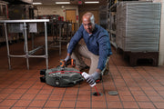 RIDGID FlexShaft™, K9-102+ for 1 1/4-2" (32 - 50 mm) Pipes; Includes: 50' (15,2 m) 1/4" (6 mm) cable and kit – in use | 76193