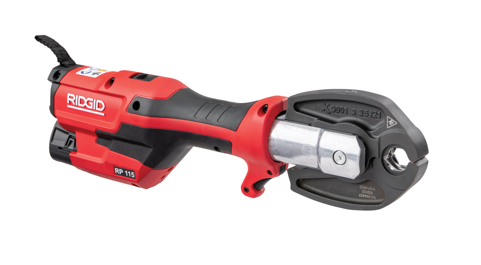 RIDGID RP 115 micro-Press Tool Kit (Tool, Case, 12V 2.5Ah Battery, 230V Fast-Charger and M15-18-22 micro-Press Jaws) – three-quarter view | 76948