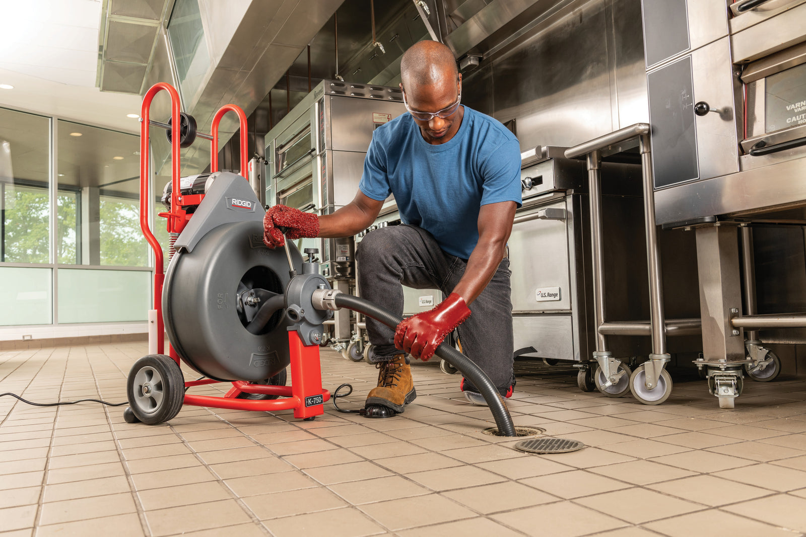 RIDGID 3⁄4" (20 mm) Repair Splicer – in use | 31492