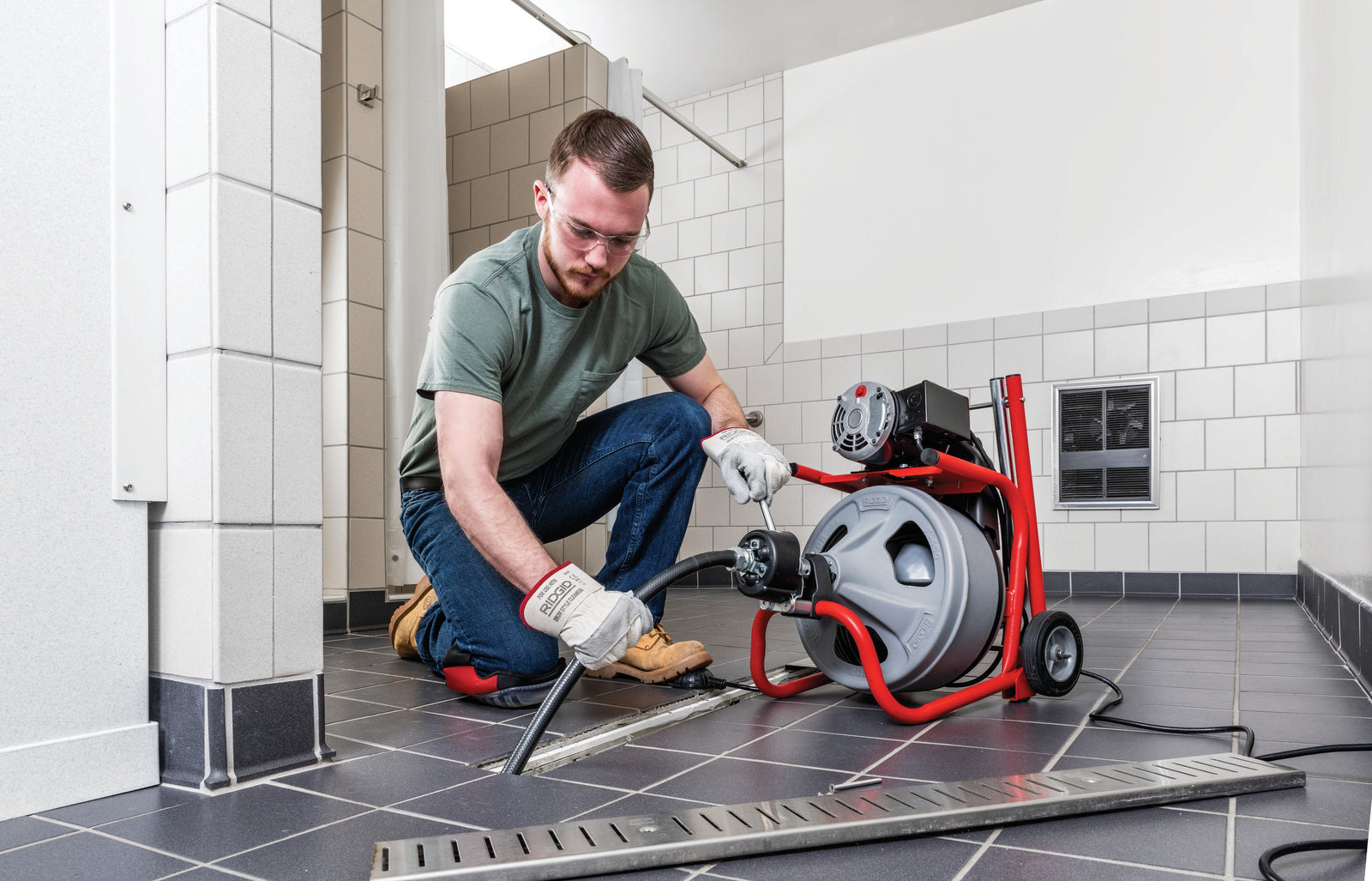 RIDGID H-D “C” Cutter, 3" (80 mm) – in use | 52822